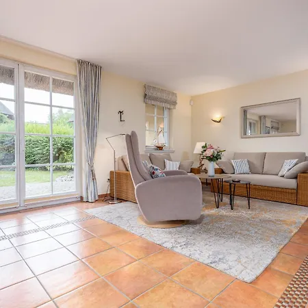 Duenenhaus Aurelia * Neuhaus (Mecklenburg-Vorpommern)