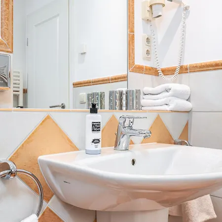 Duenenhaus Aurelia * Neuhaus (Mecklenburg-Vorpommern)